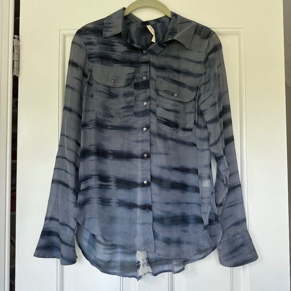 Chelsea Flowers Silk Blue Tye-Dye Print Long-Sleeved Silk Blouse